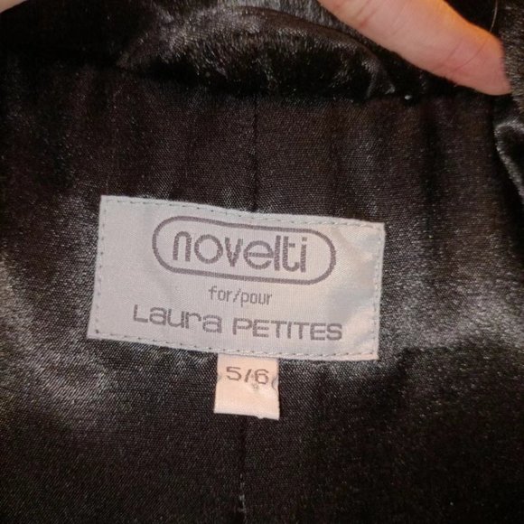 Novelti for Laura Petites - Picture 4 of 7